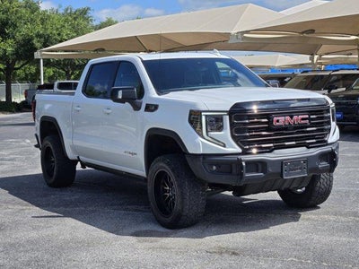 2024 GMC Sierra 1500 AT4X