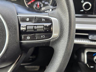 2022 Kia K5 LXS