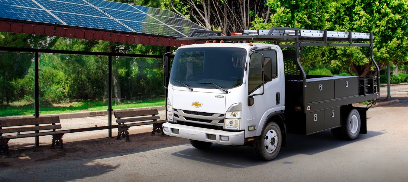 2025 & 2026 Low Cab Forward 7500 XD Model Review